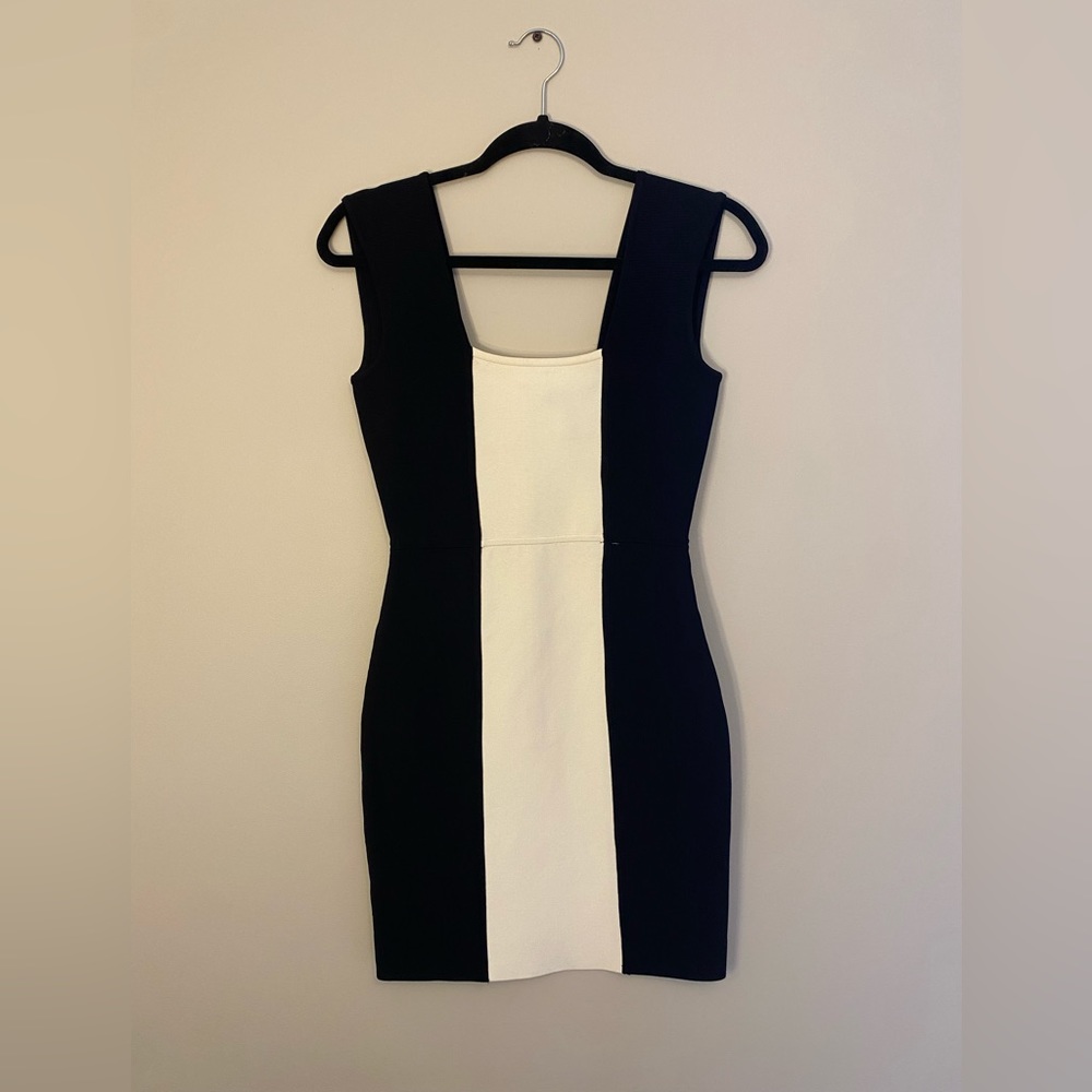 BCBG BodyCon Dress🖤